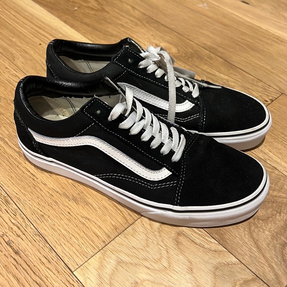 VANS OLD SKOOL UNISEX SNEAKERS